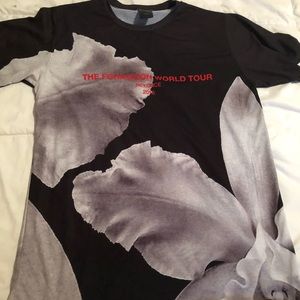 The formation tour t-shirt